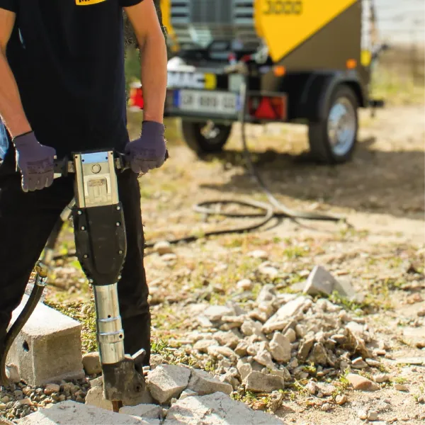 Vente de compresseur d'air et pioche à air MAC3 sur le secteur de Vitrolles et toute la région PACA